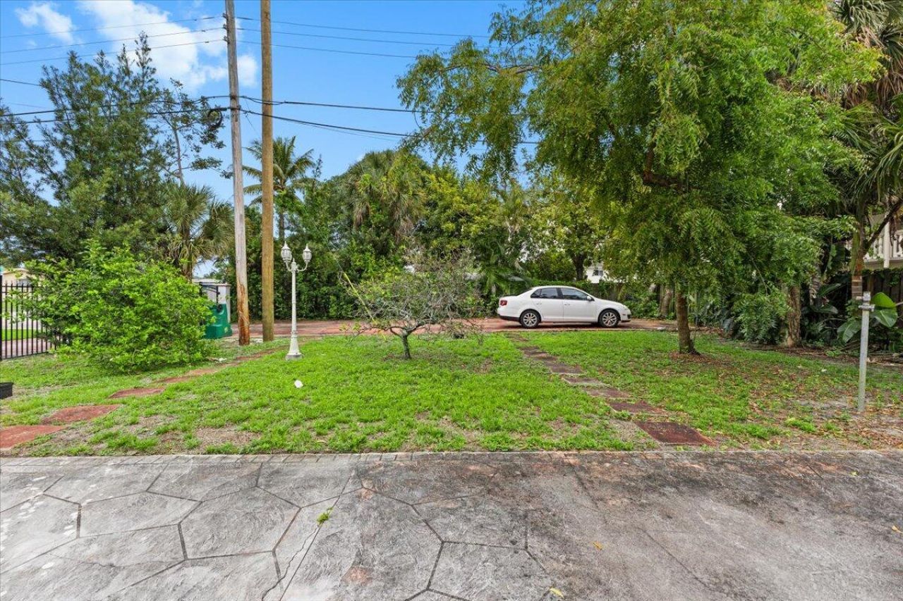 1091 NW 46th Avenue, Lauderhill, FL 33313 Photo