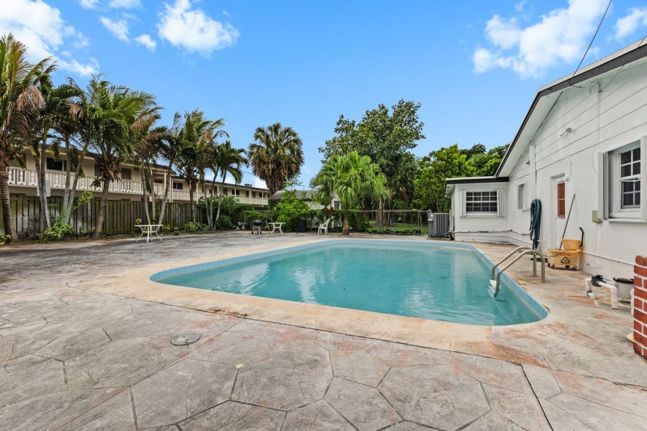 1091 NW 46th Avenue, Lauderhill, FL 33313 Photo