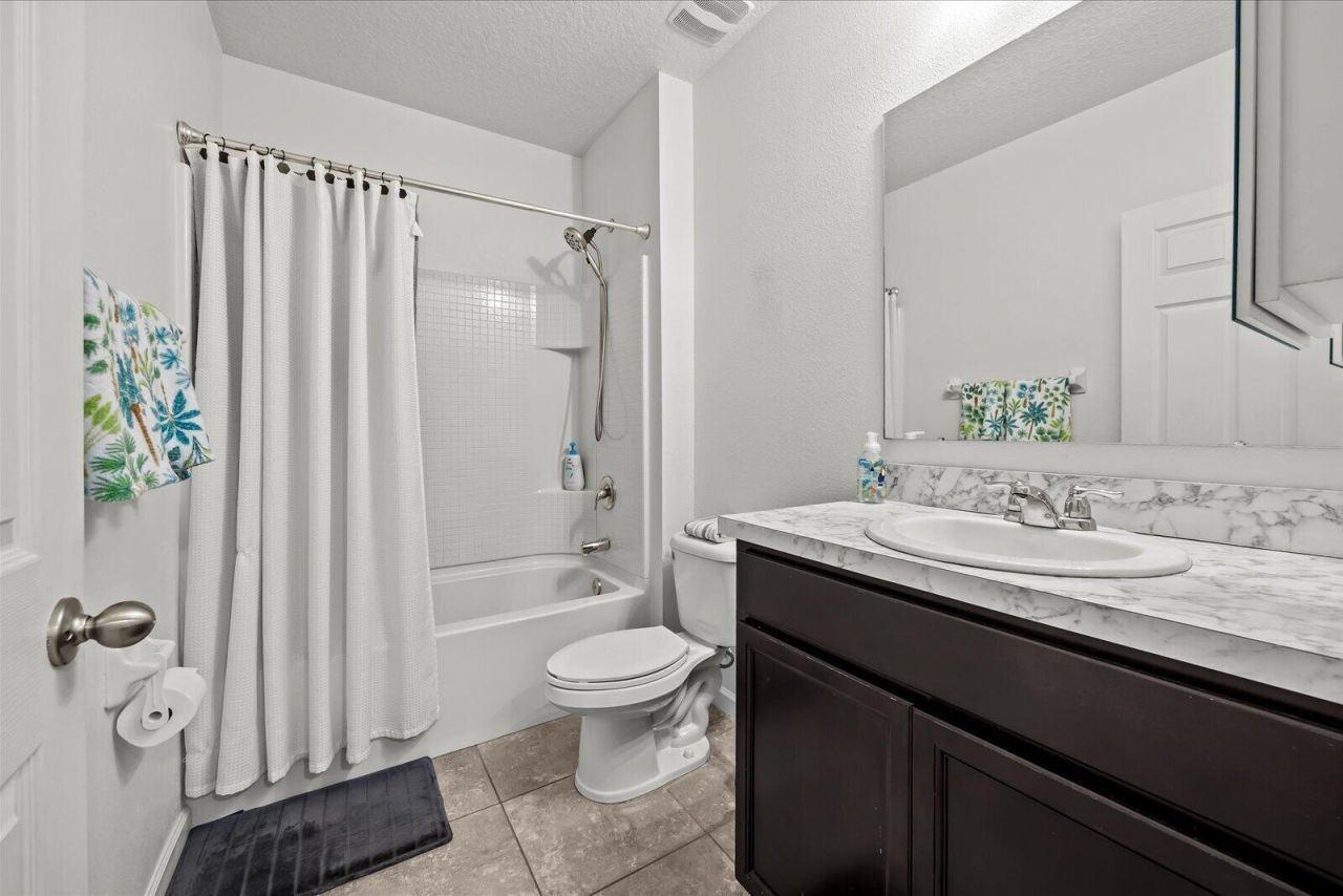 1749 SW Alberca Lane, Port Saint Lucie, FL 34953 Photo