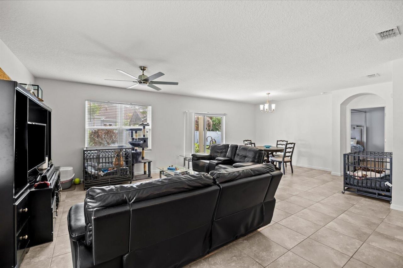 1749 SW Alberca Lane, Port Saint Lucie, FL 34953 Photo