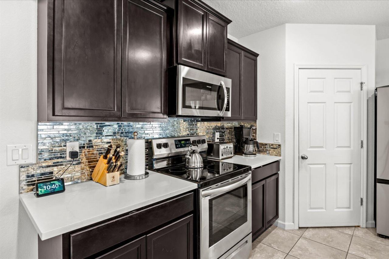 1749 SW Alberca Lane, Port Saint Lucie, FL 34953 Photo