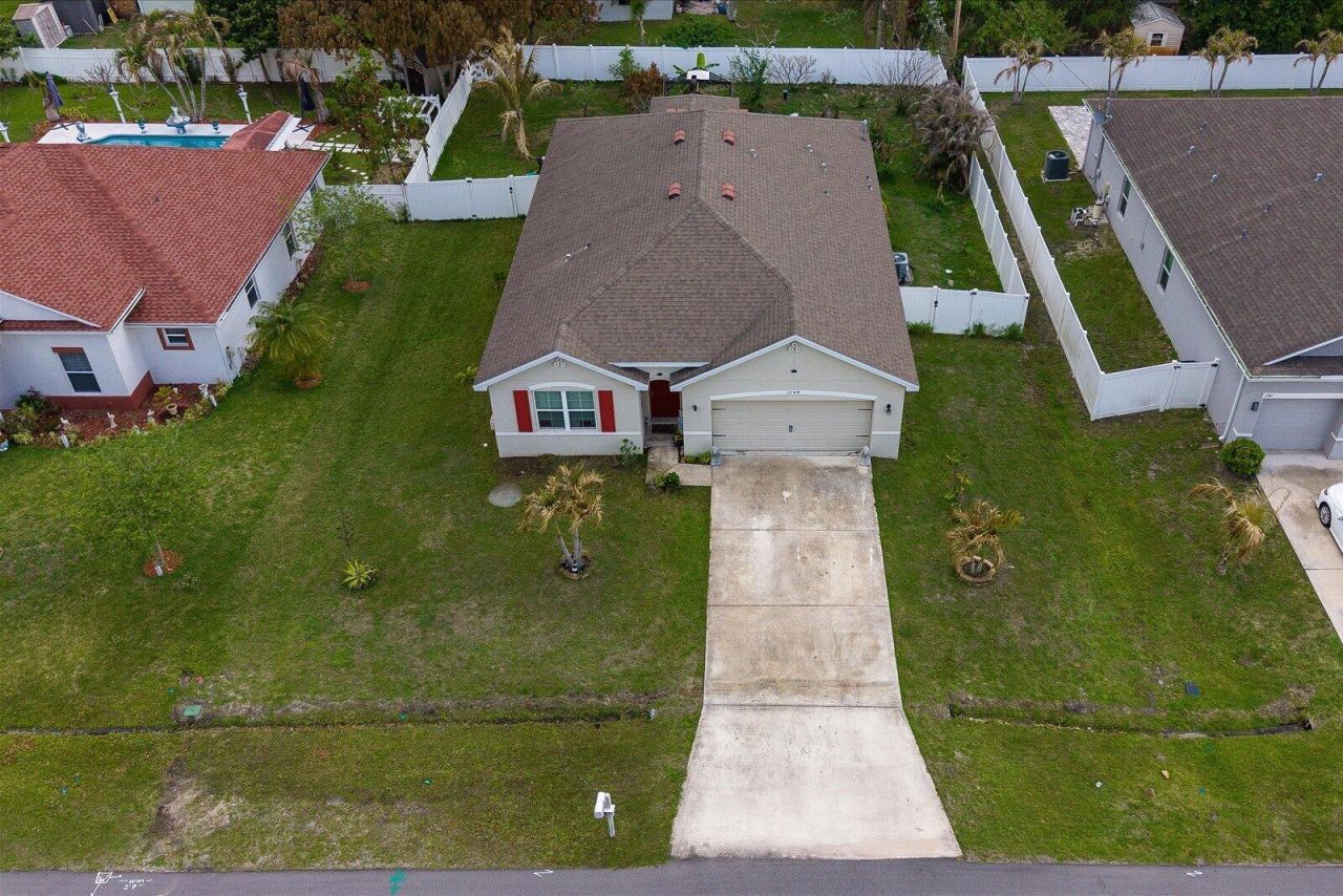 1749 SW Alberca Lane, Port Saint Lucie, FL 34953 Photo