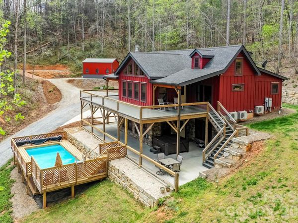 670 Island Creek Road , Lake Lure, NC 28746