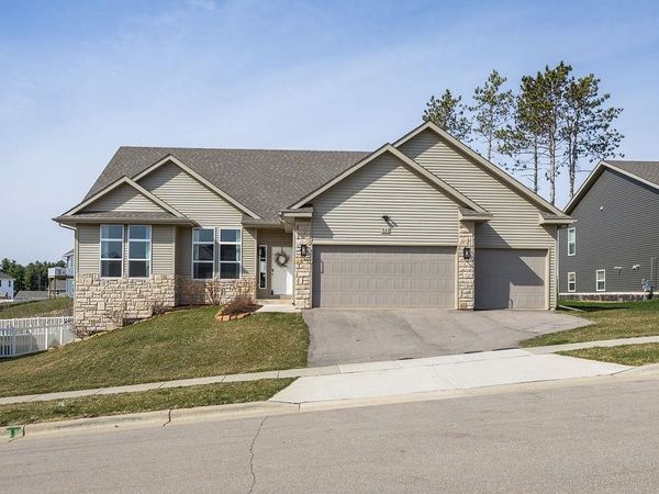 931 Margarets Way, Belleville, WI 53508