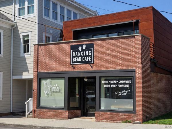 10 E Main Street, Pawling, NY 12564