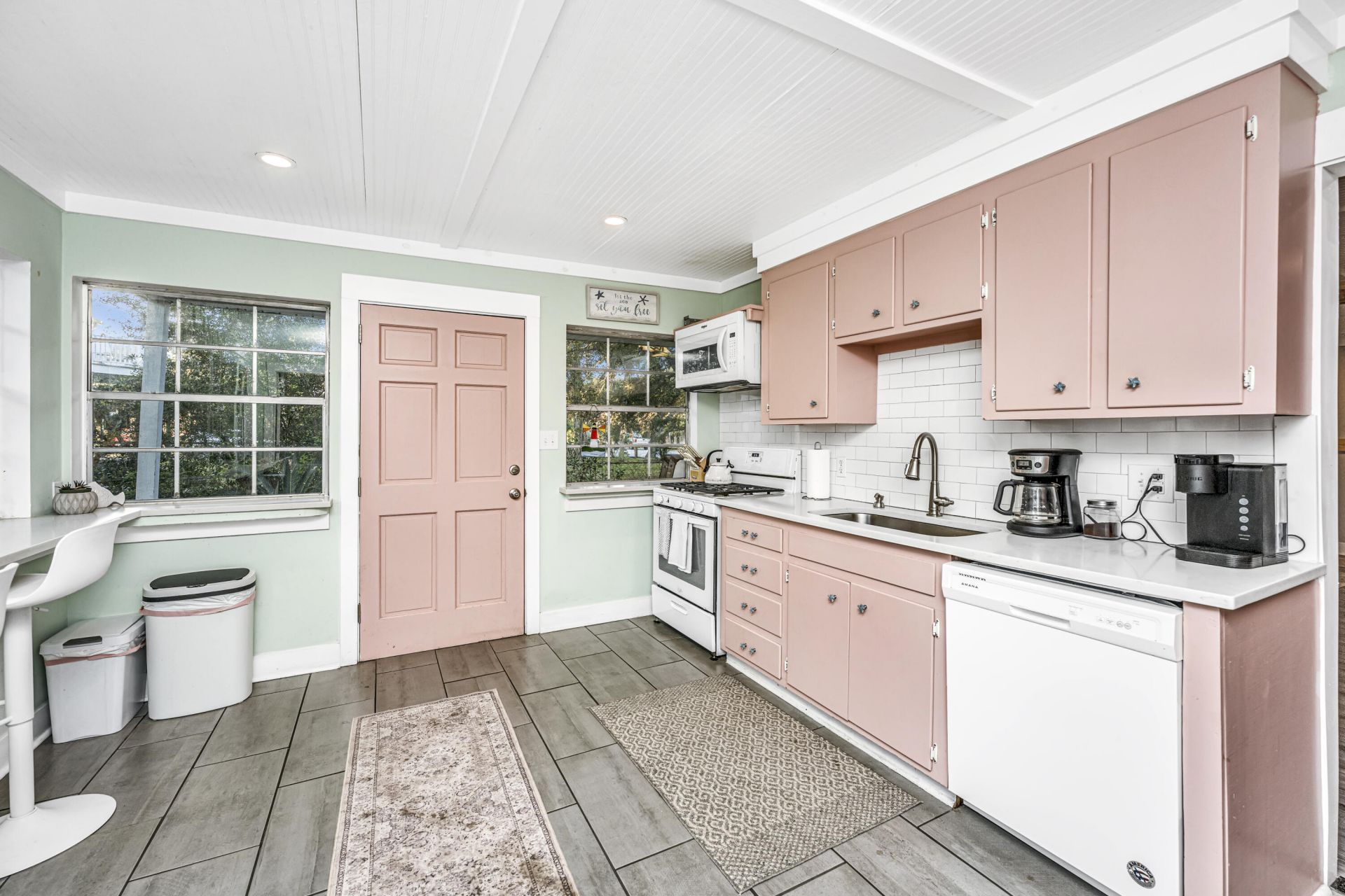 503 E Ashley Avenue Photo 13