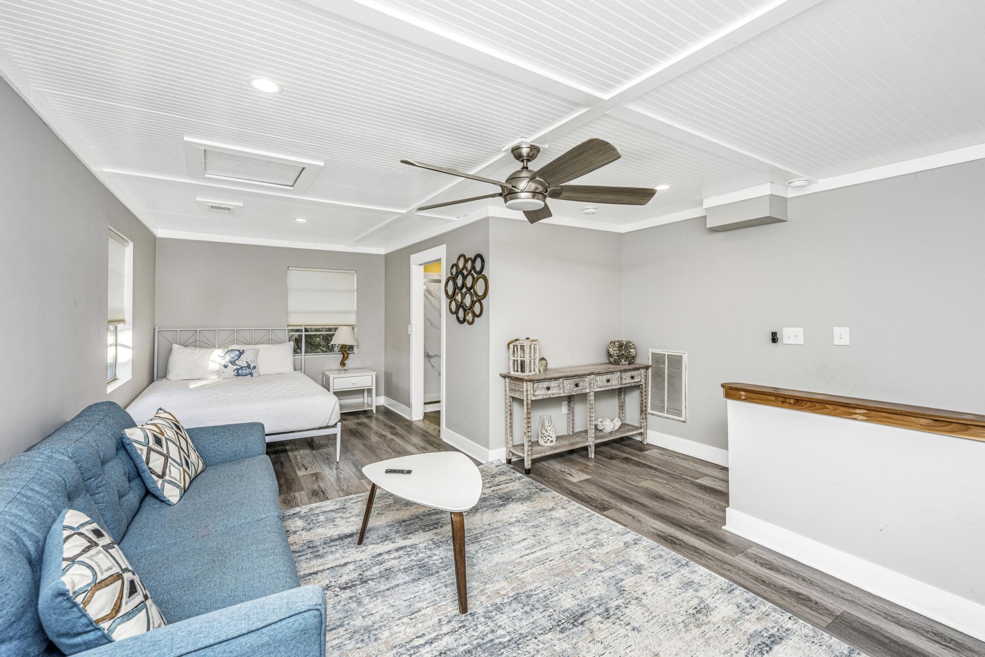 503 E Ashley Avenue Photo 17