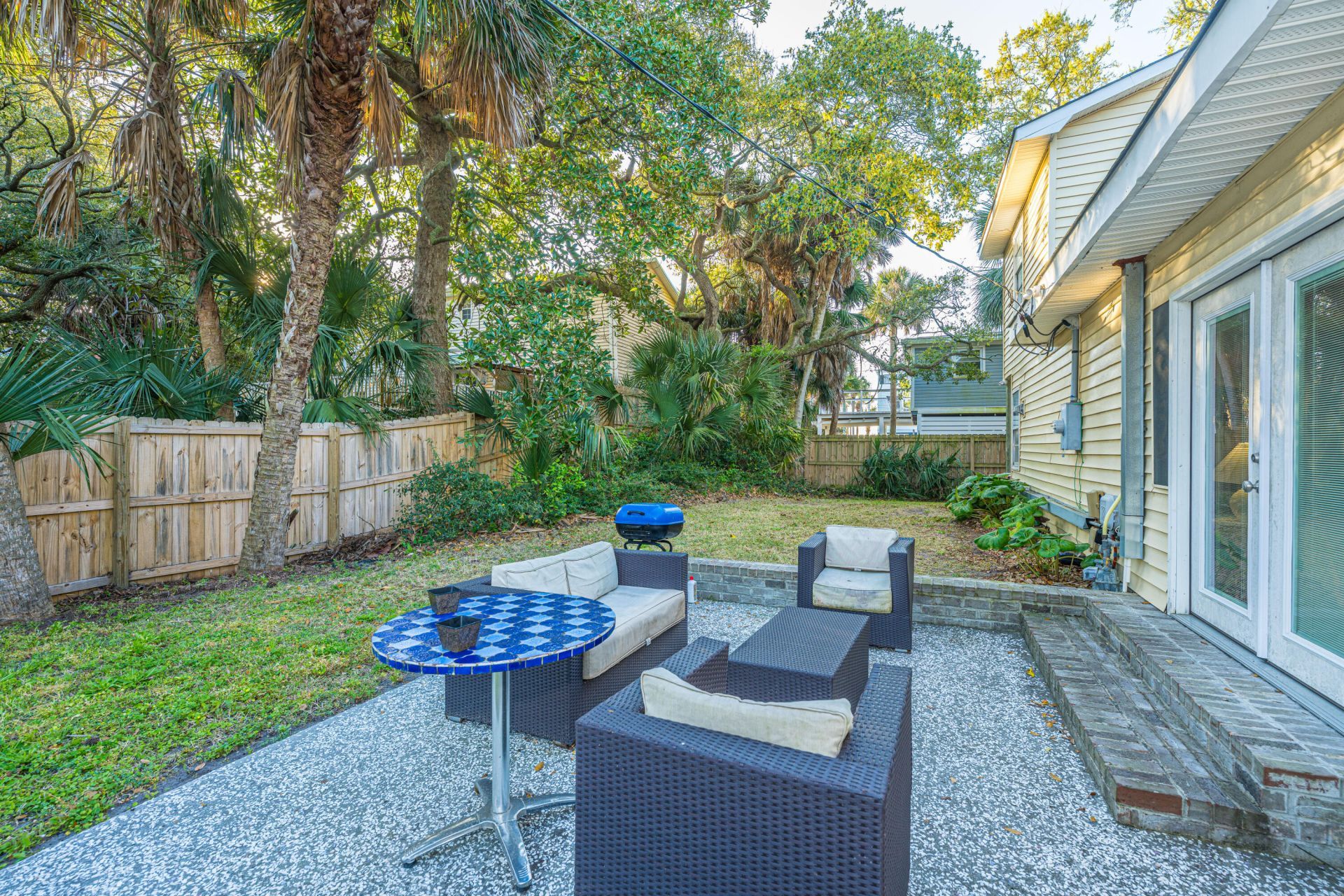 503 E Ashley Avenue Photo 27