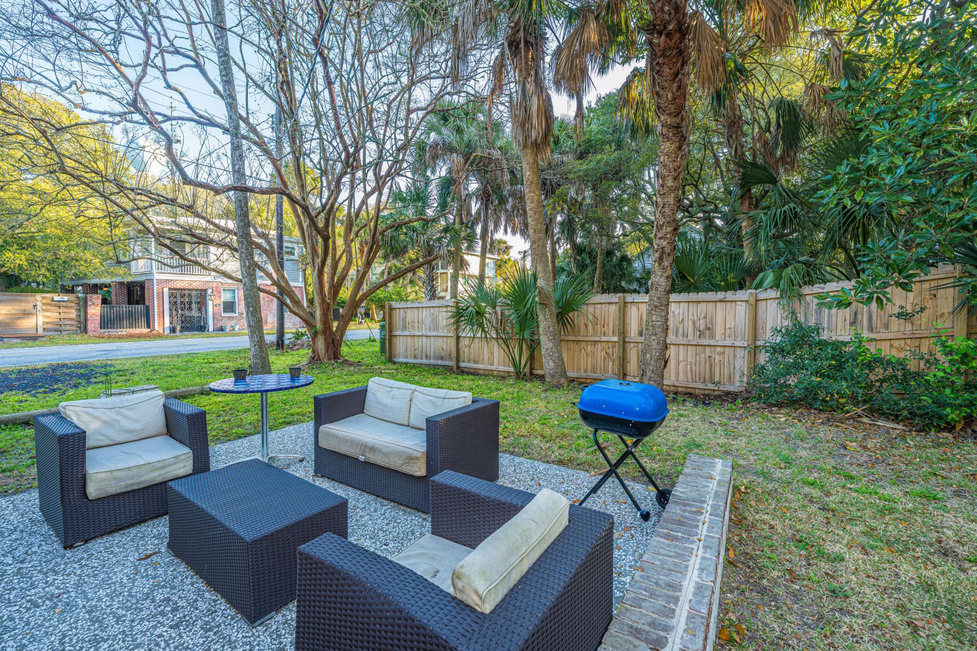 503 E Ashley Avenue Photo 28