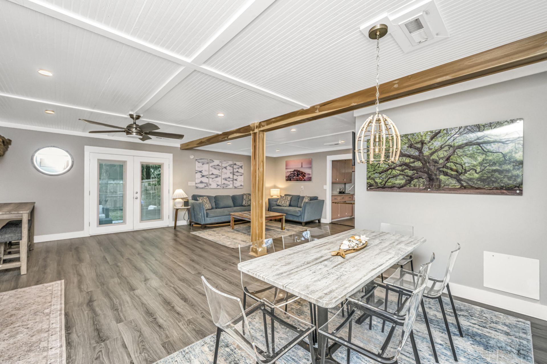 503 E Ashley Avenue Photo 8