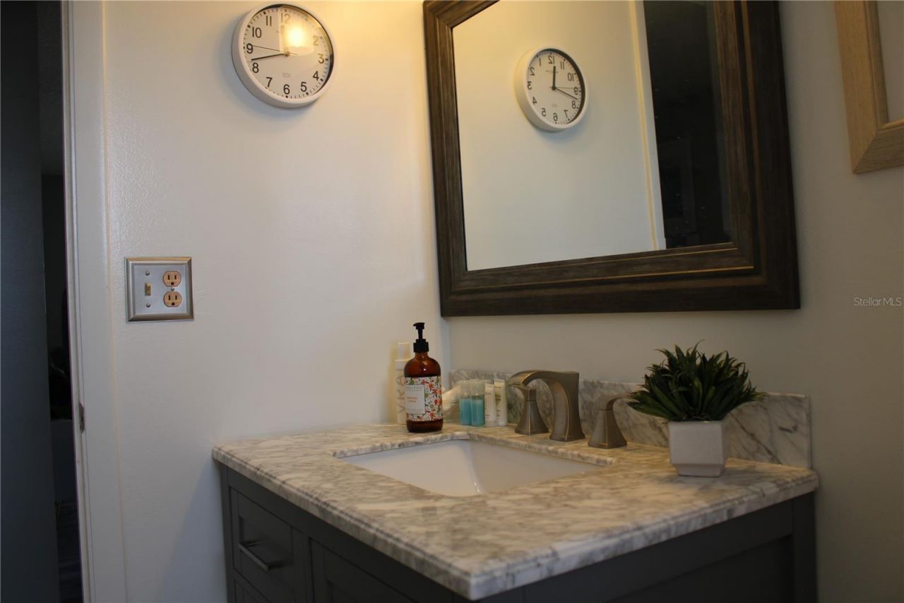 4240 Ironwood Circle, Unit 404, Bradenton, FL 34209 Photo