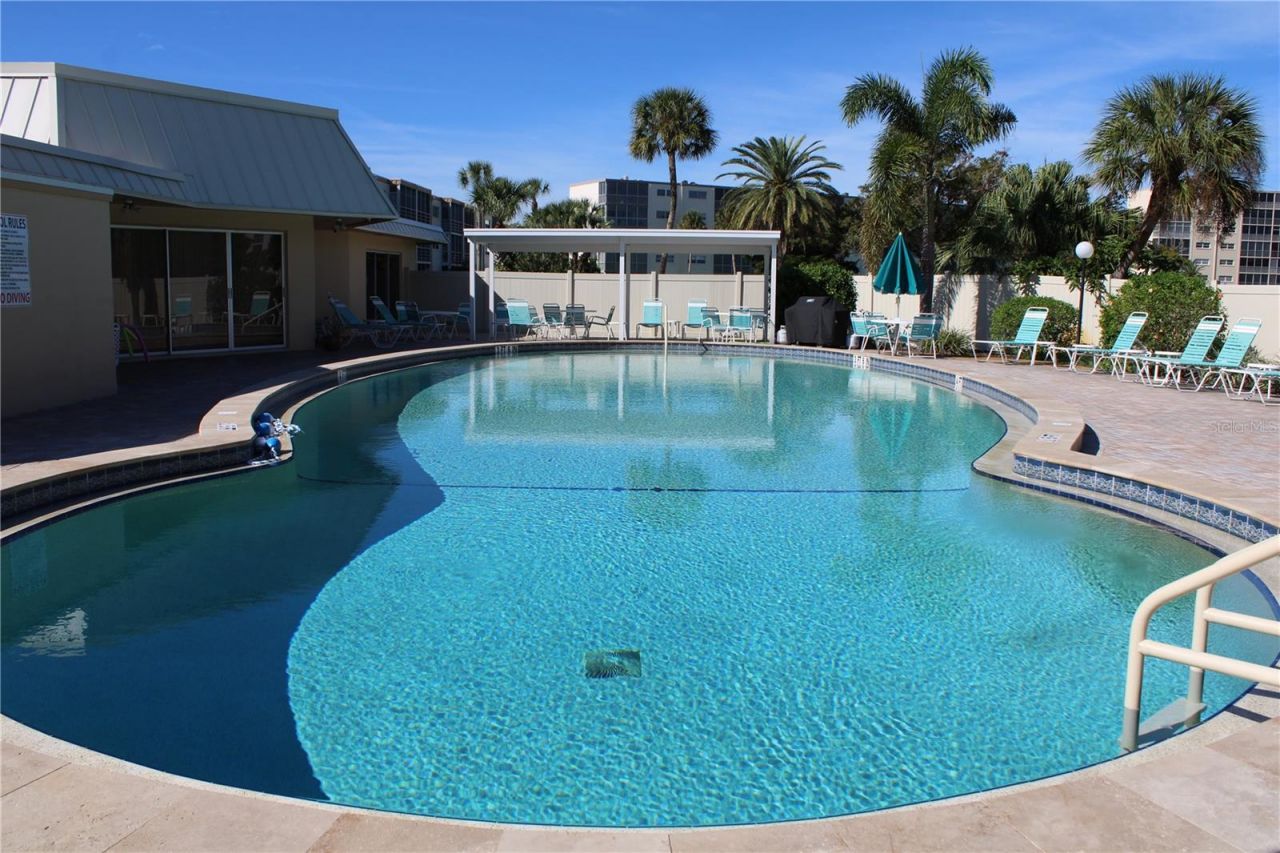 4240 Ironwood Circle, Unit 404, Bradenton, FL 34209 Photo