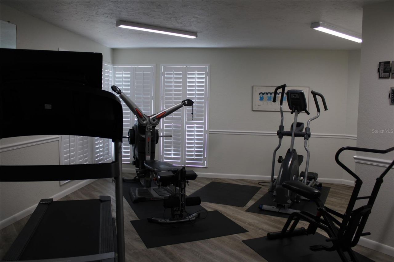 4240 Ironwood Circle, Unit 404, Bradenton, FL 34209 Photo