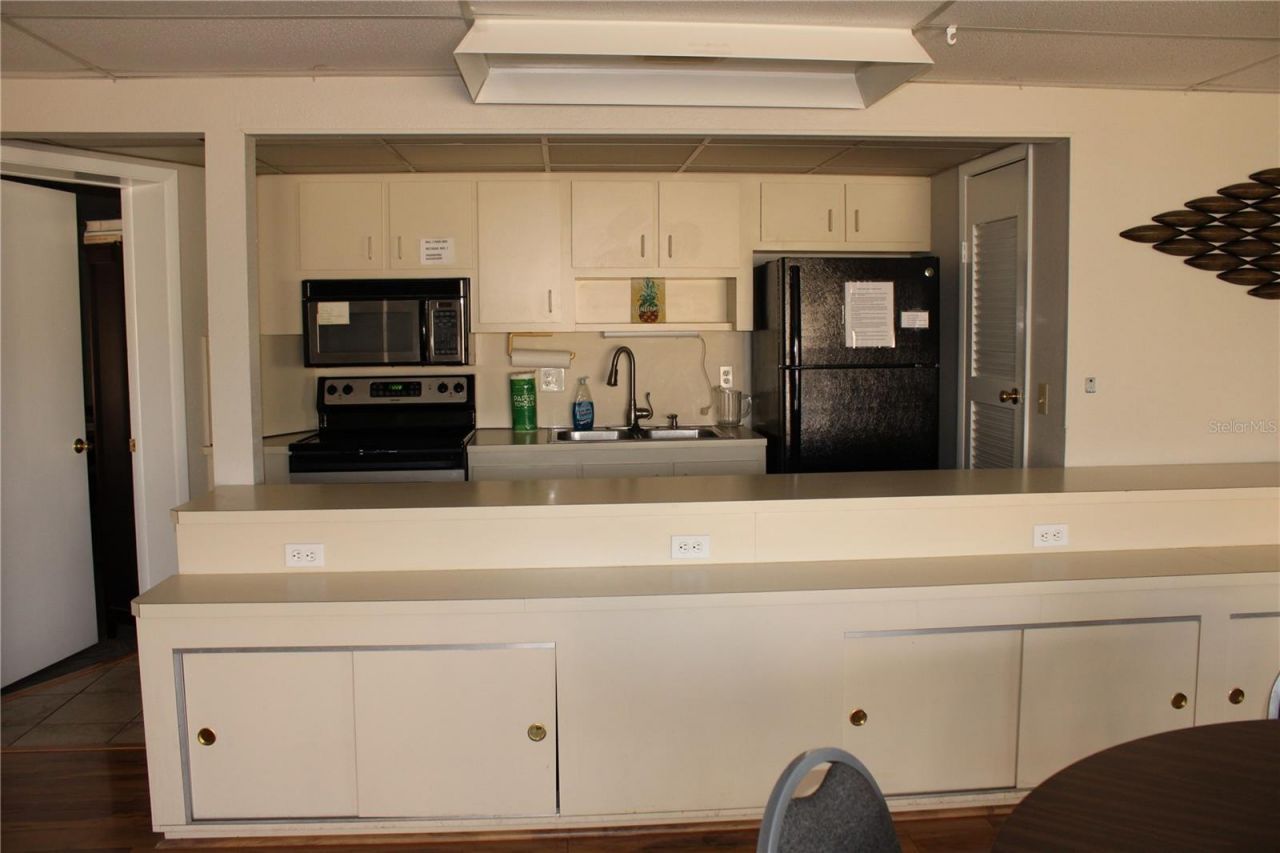 4240 Ironwood Circle, Unit 404, Bradenton, FL 34209 Photo