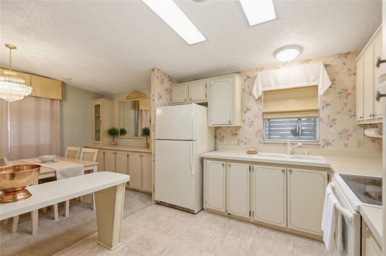 1537 Doral Circle, Lady Lake, FL 32159 Photo