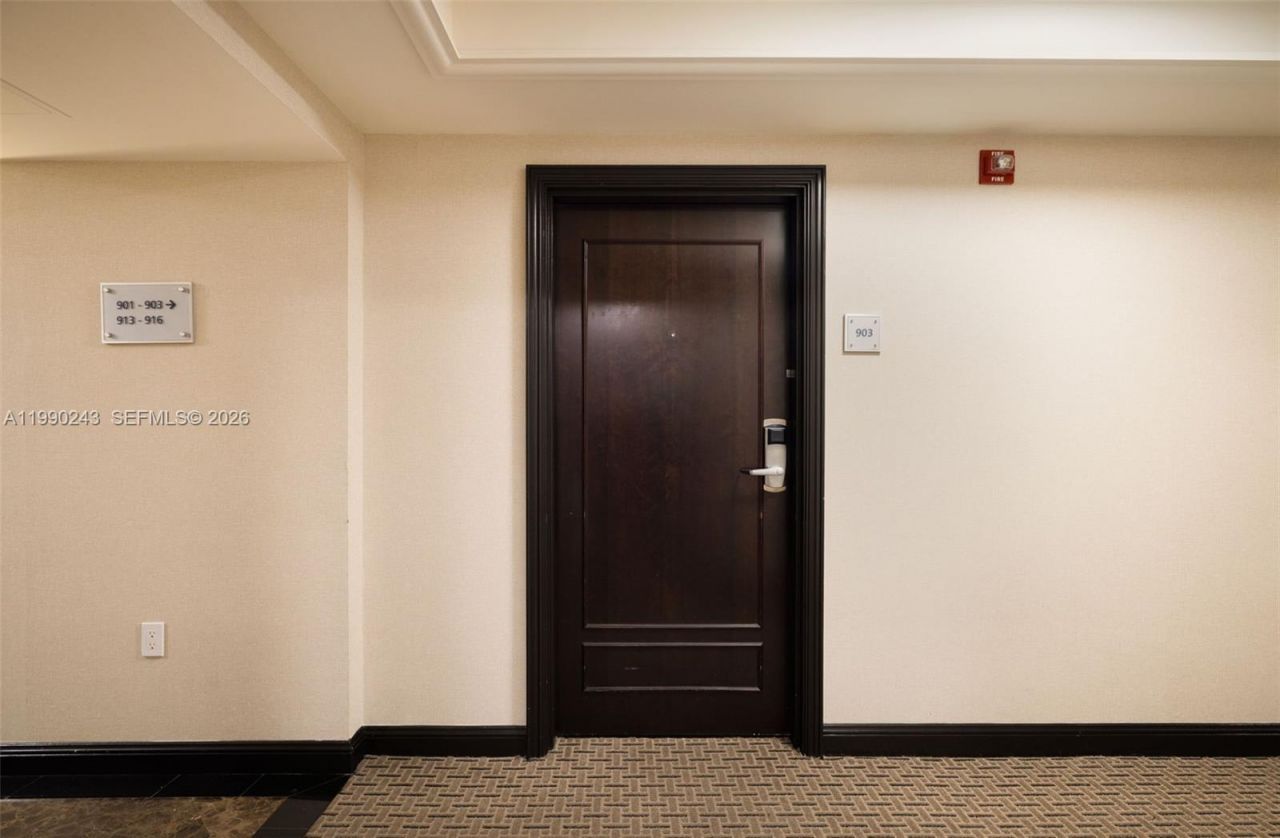 601 N Ft Lauderdale Beach Blvd, Unit 903, Fort Lauderdale, FL 33304 Photo