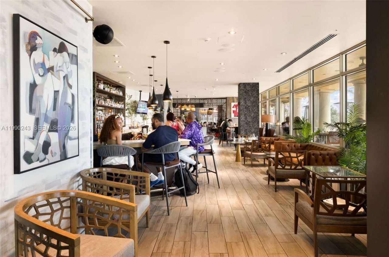 601 N Ft Lauderdale Beach Blvd, Unit 903, Fort Lauderdale, FL 33304 Photo