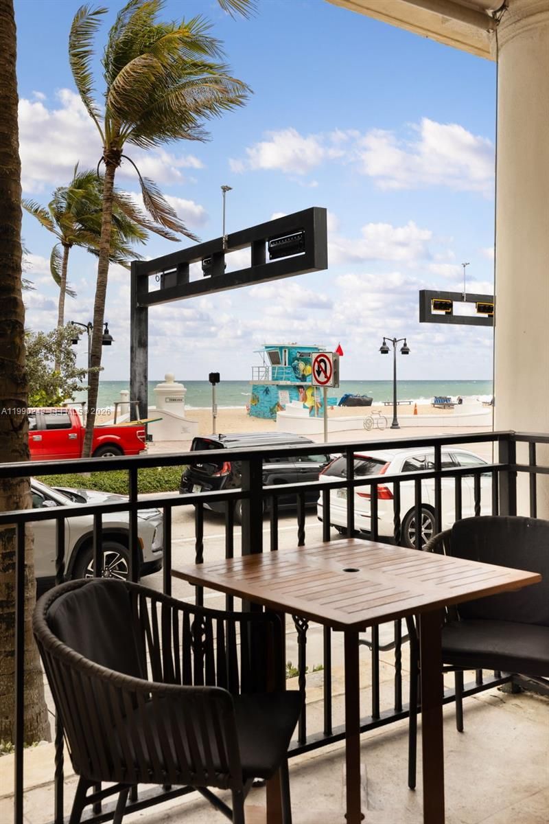 601 N Ft Lauderdale Beach Blvd, Unit 903, Fort Lauderdale, FL 33304 Photo