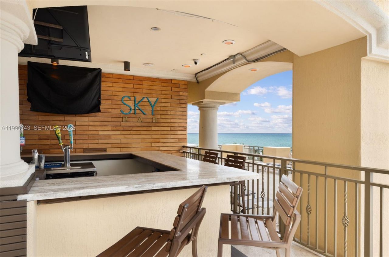 601 N Ft Lauderdale Beach Blvd, Unit 903, Fort Lauderdale, FL 33304 Photo