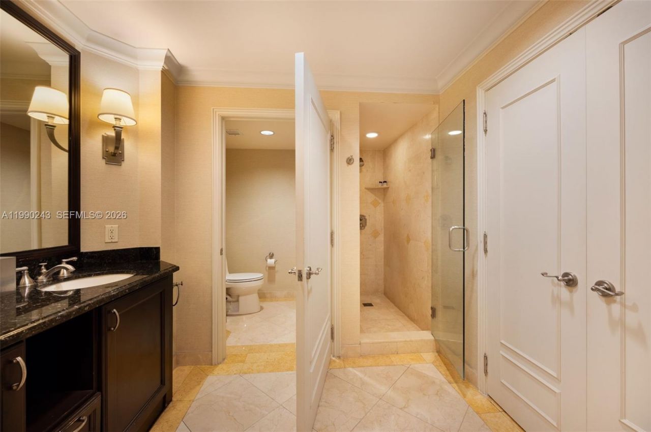 601 N Ft Lauderdale Beach Blvd, Unit 903, Fort Lauderdale, FL 33304 Photo