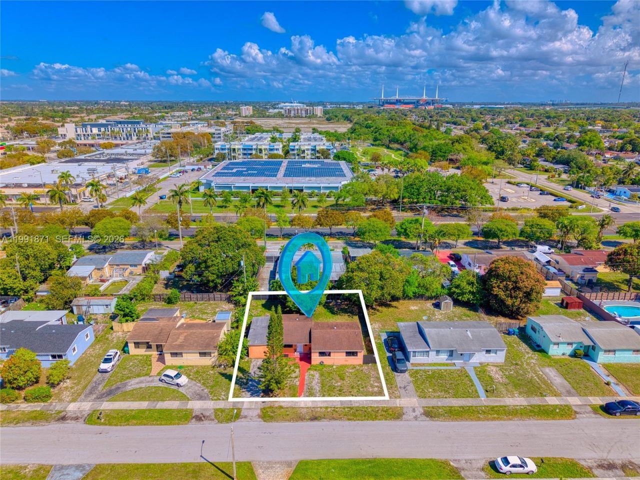 2451 NW 182nd Ter , Miami Gardens, FL 33056 Photo