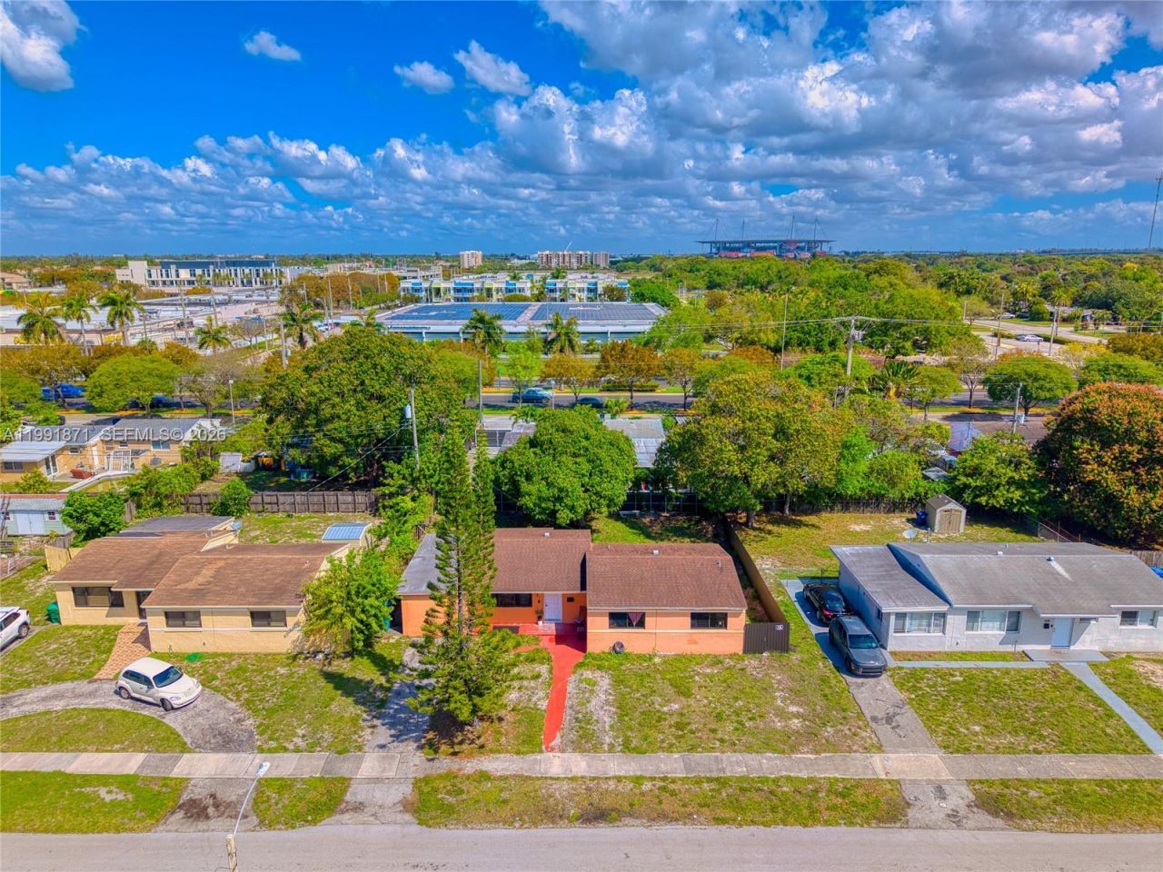 2451 NW 182nd Ter, Miami Gardens, FL 33056 Photo