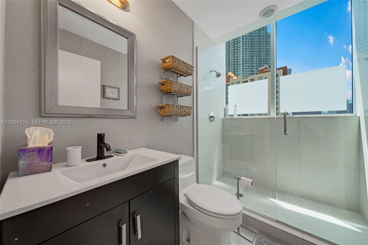 2020 N Bayshore Dr, Unit 710, Miami, FL 33137 Photo
