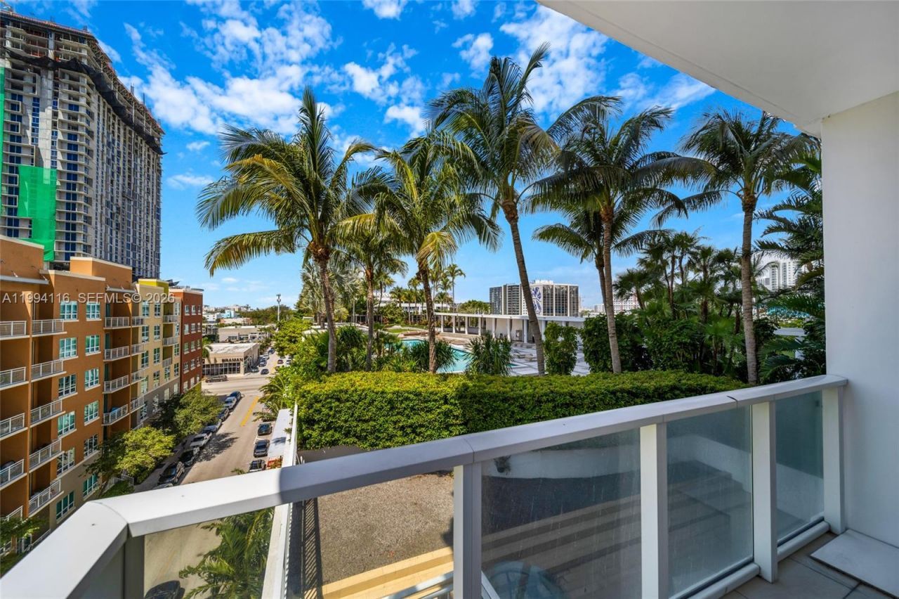 2020 N Bayshore Dr, Unit 710, Miami, FL 33137 Photo