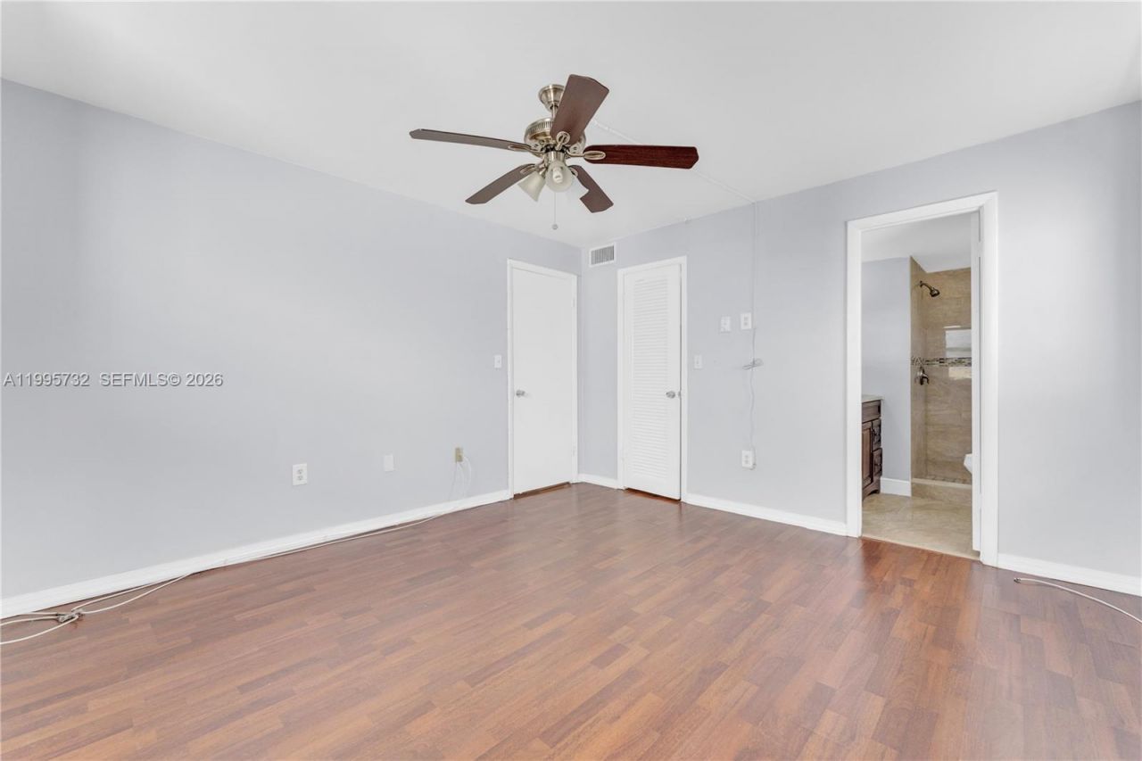 8280 Sunrise Lakes Blvd, Unit 301, Sunrise, FL 33322 Photo