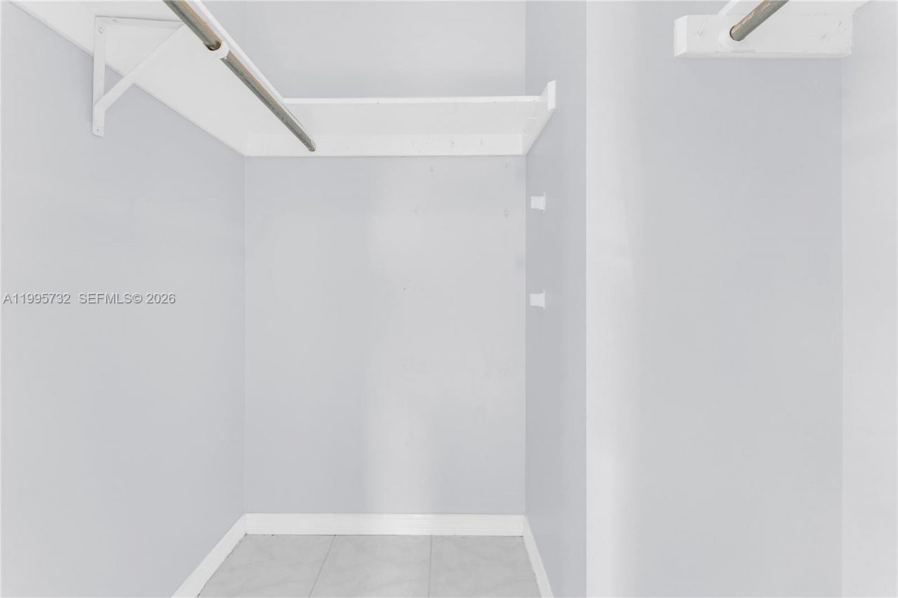 8280 Sunrise Lakes Blvd, Unit 301, Sunrise, FL 33322 Photo