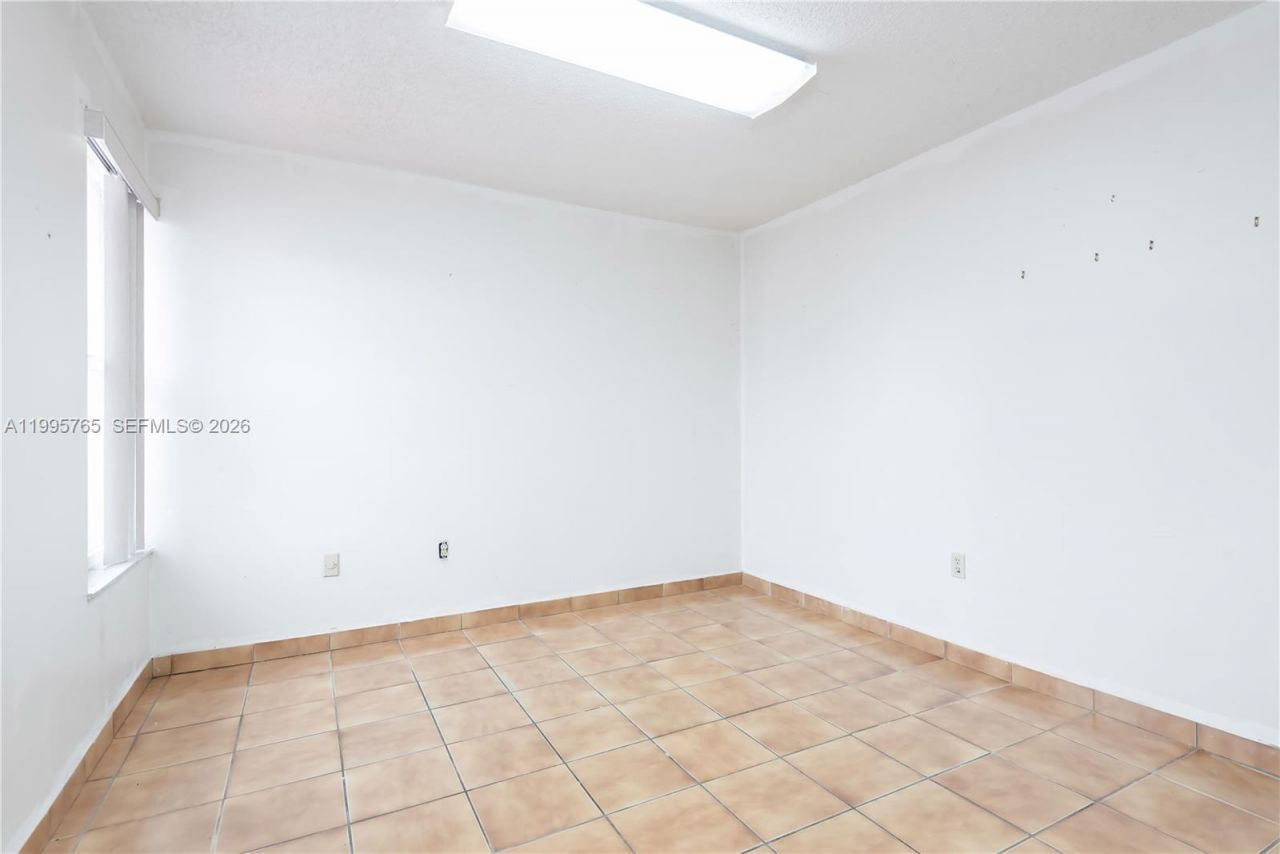 450 SW 92nd Ave, Unit 1, Miami, FL 33174 Photo