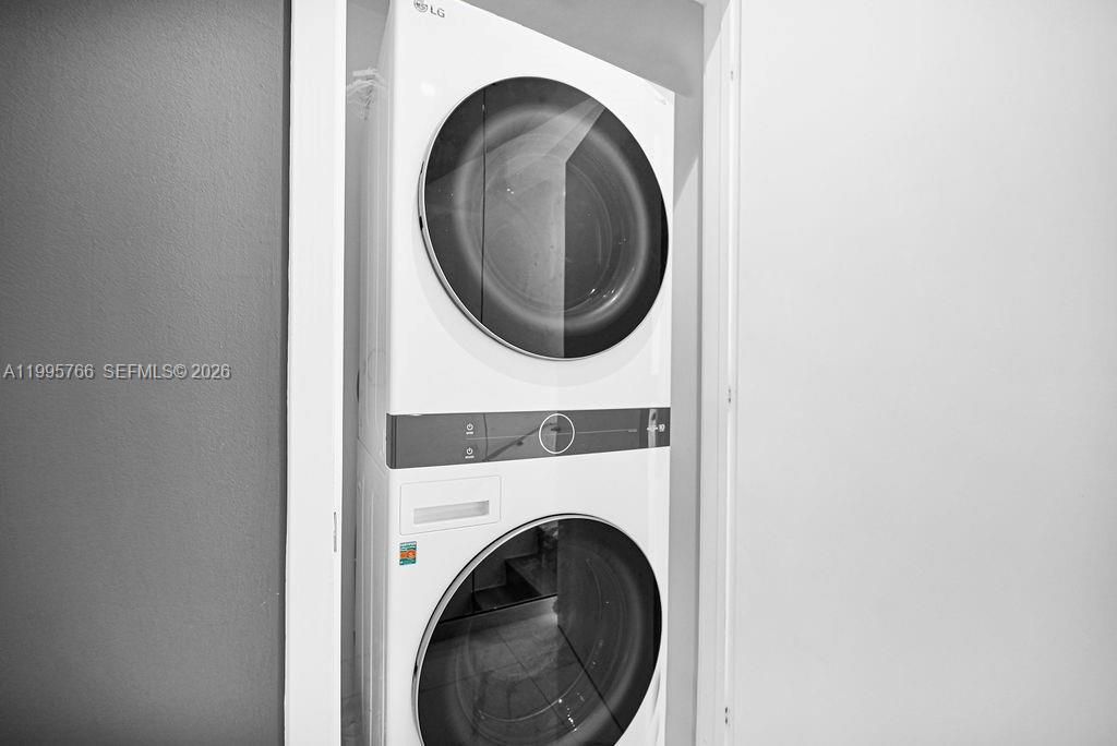 455 NE 39th St, Unit 205, Miami, FL 33137 Photo