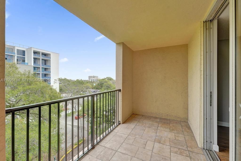 520 SE 5th Ave , Unit 2408, Fort Lauderdale, FL 33301 Photo