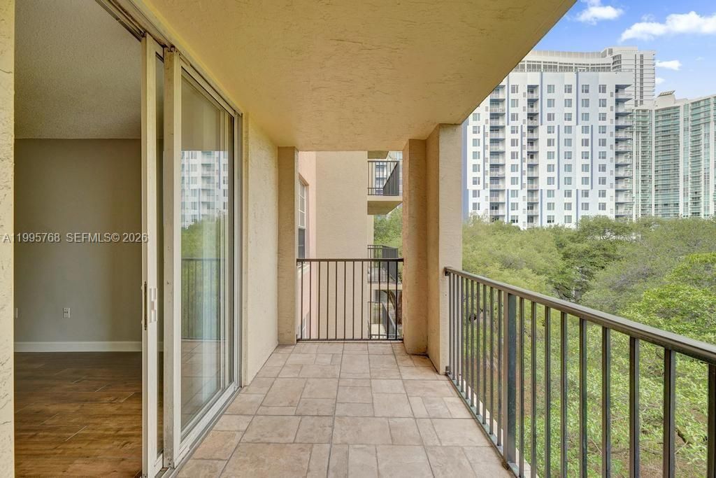 520 SE 5th Ave , Unit 2408, Fort Lauderdale, FL 33301 Photo