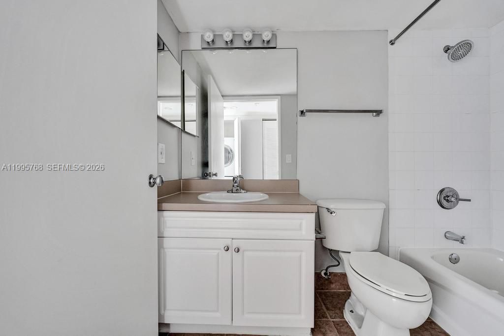 520 SE 5th Ave , Unit 2408, Fort Lauderdale, FL 33301 Photo