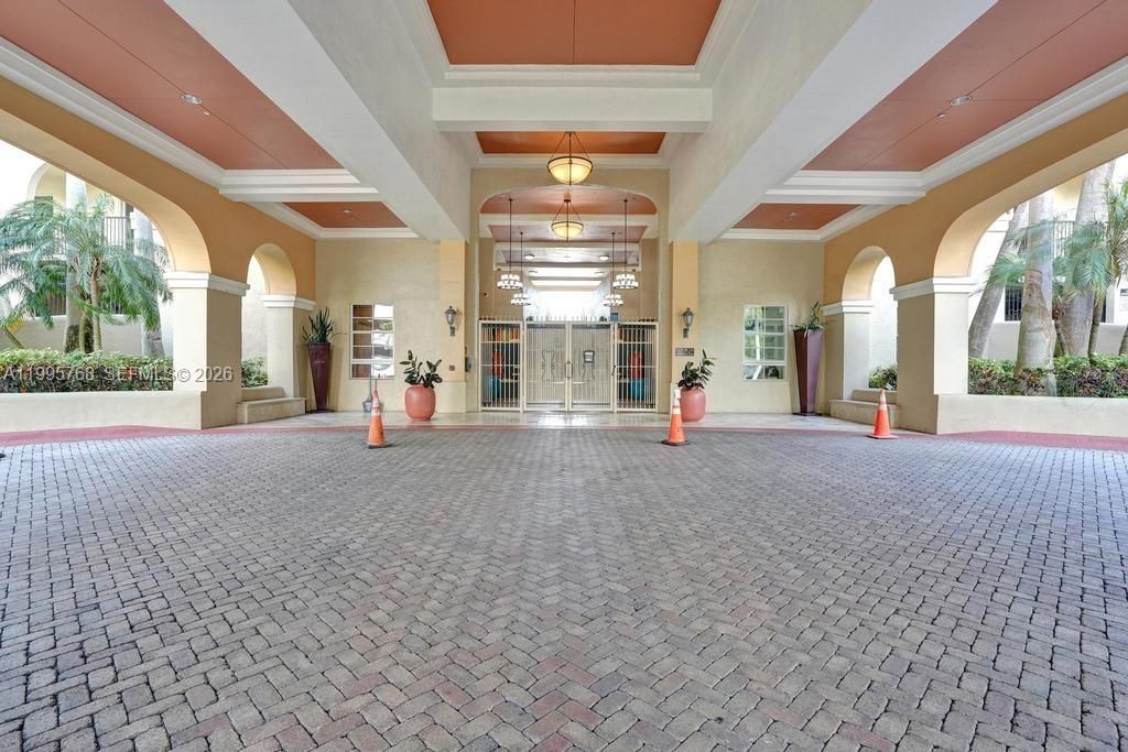 520 SE 5th Ave , Unit 2408, Fort Lauderdale, FL 33301 Photo