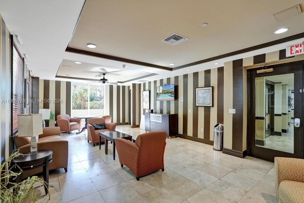 520 SE 5th Ave , Unit 2408, Fort Lauderdale, FL 33301 Photo