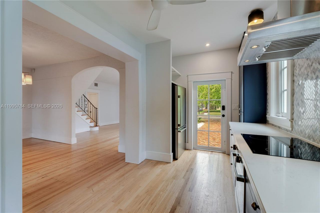 919 Lisbon St, Coral Gables, FL 33134 Photo