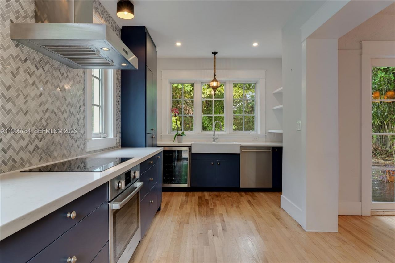 919 Lisbon St, Coral Gables, FL 33134 Photo