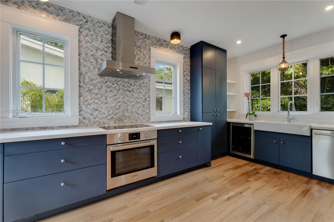 919 Lisbon St, Coral Gables, FL 33134 Photo