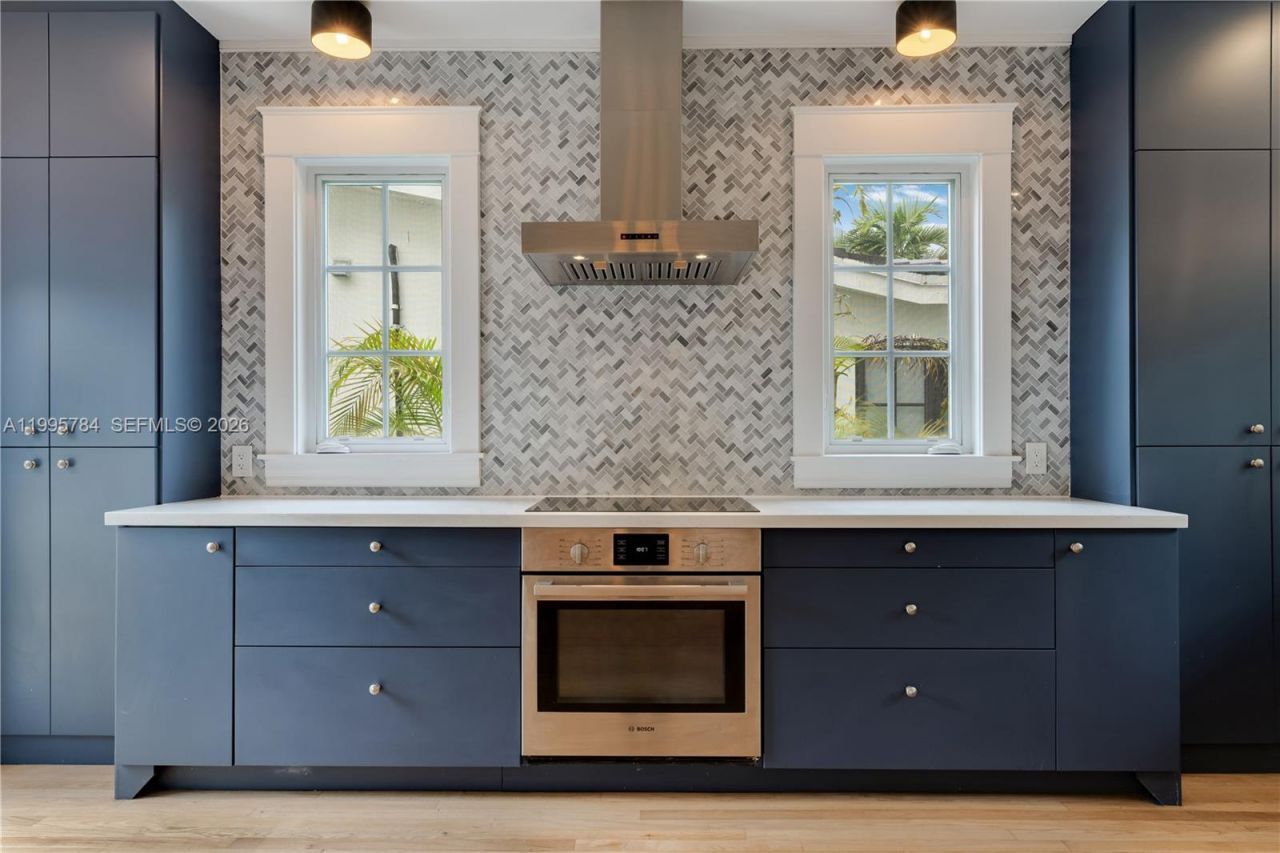 919 Lisbon St, Coral Gables, FL 33134 Photo