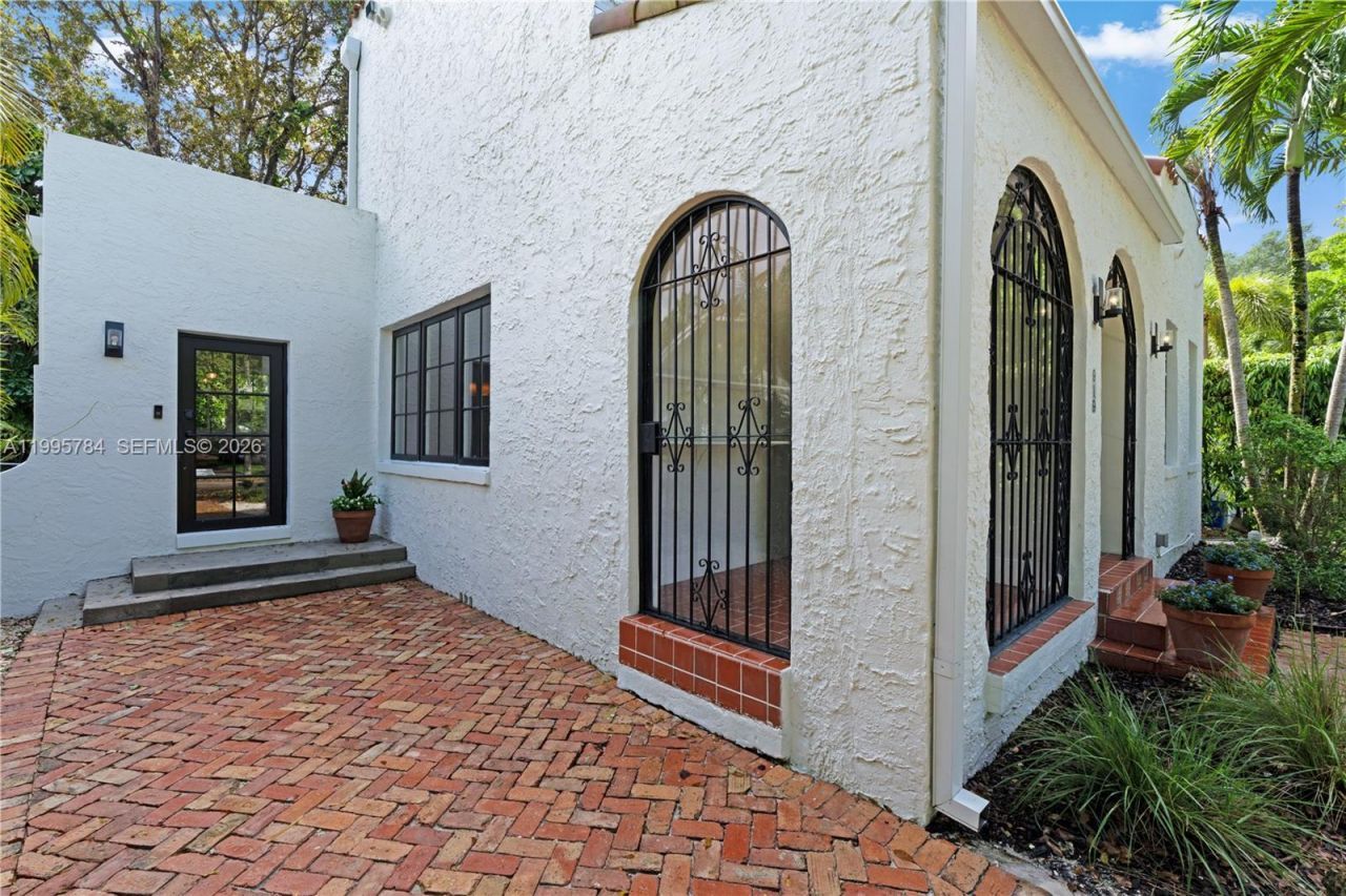 919 Lisbon St, Coral Gables, FL 33134 Photo