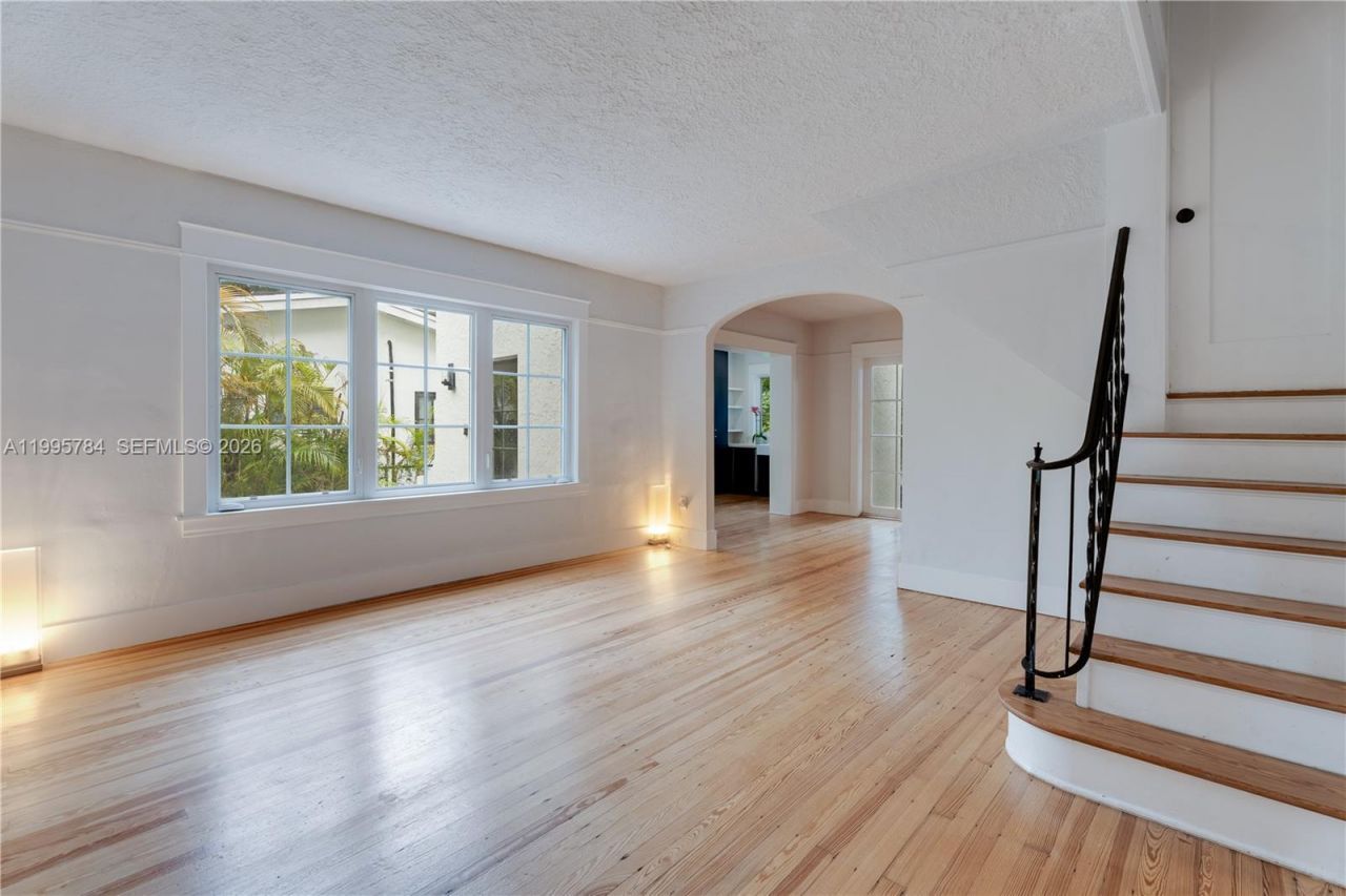 919 Lisbon St, Coral Gables, FL 33134 Photo