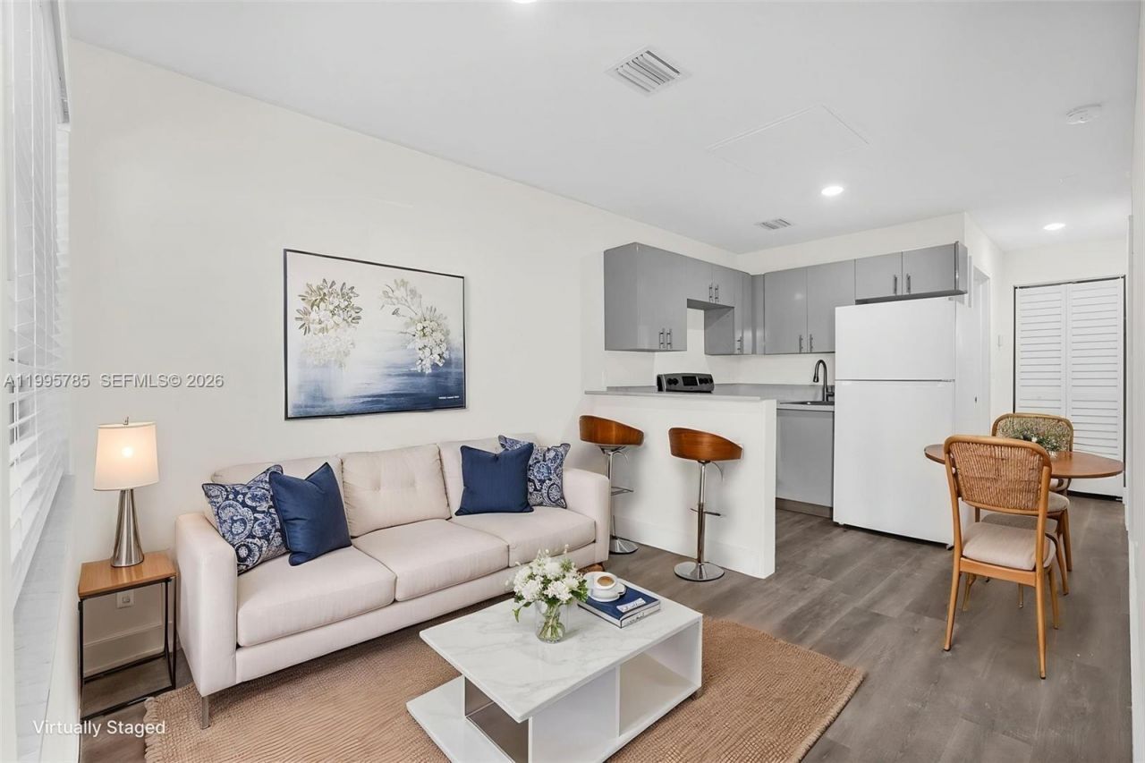 1730 Acapulco Dr, Unit 3, Miramar, FL 33023 Main Photo