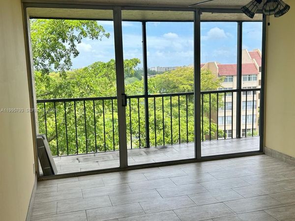 3771 Environ Blvd , Unit 650, Lauderhill, FL 33319
