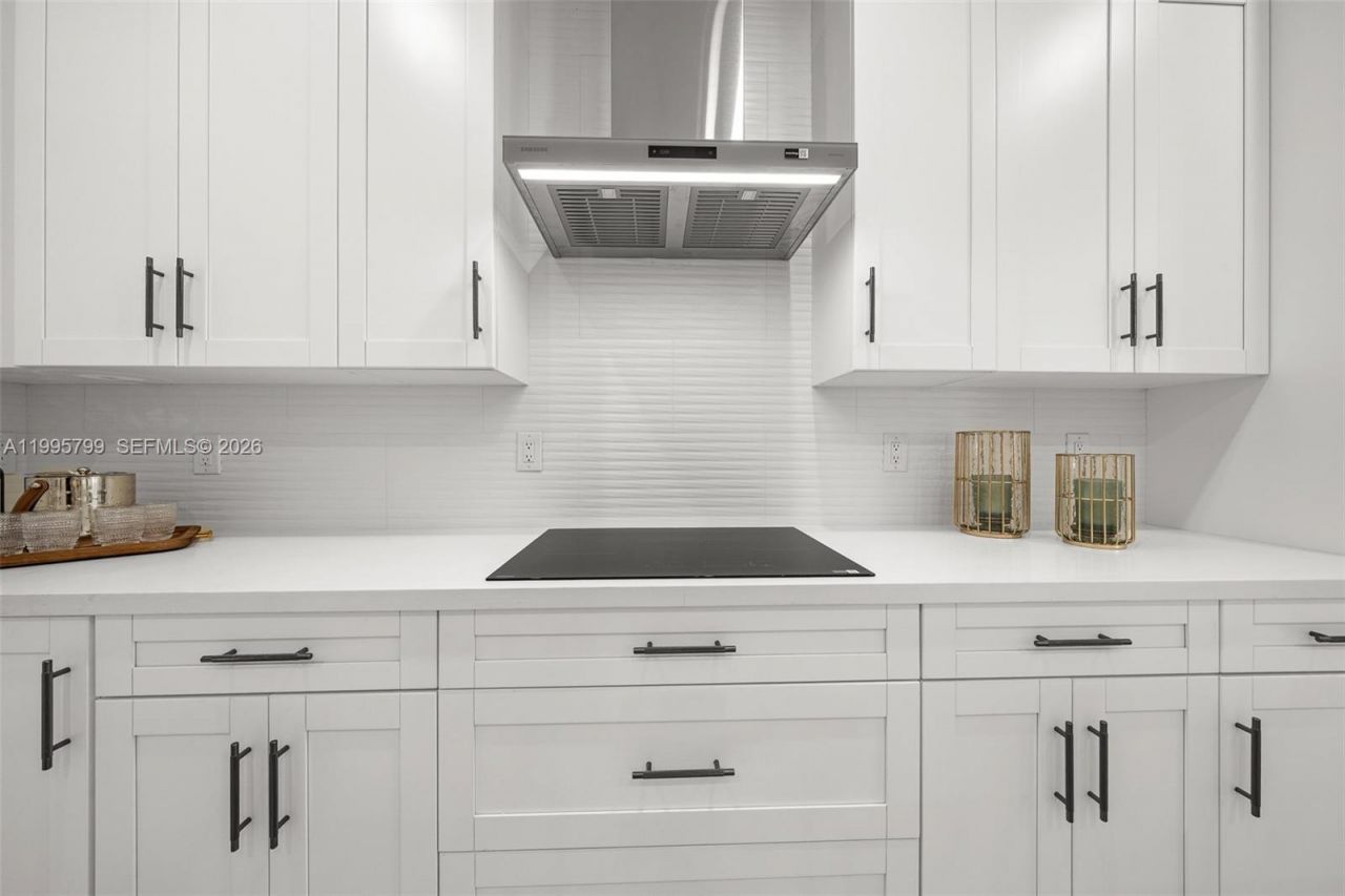 5209 SW 22nd St, West Park, FL 33023 Photo