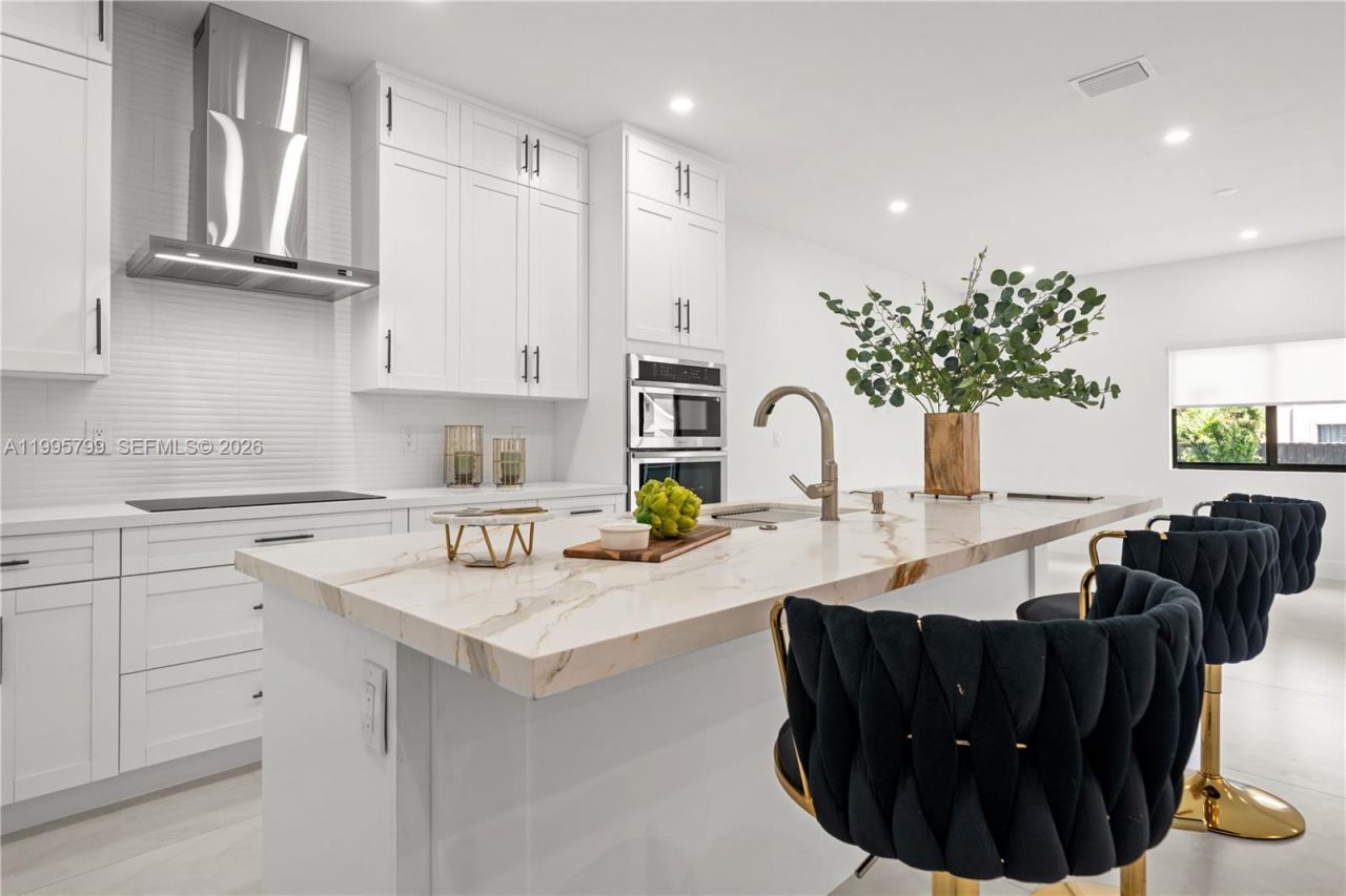 5209 SW 22nd St, West Park, FL 33023 Photo