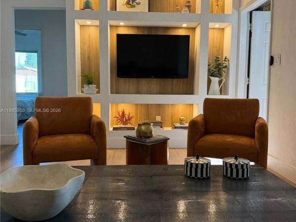 11201 NE 10th Ave , Unit 11201, Biscayne Park, FL 33161