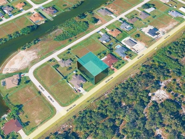 1910 NE 24th ave , Cape Coral, FL 33909