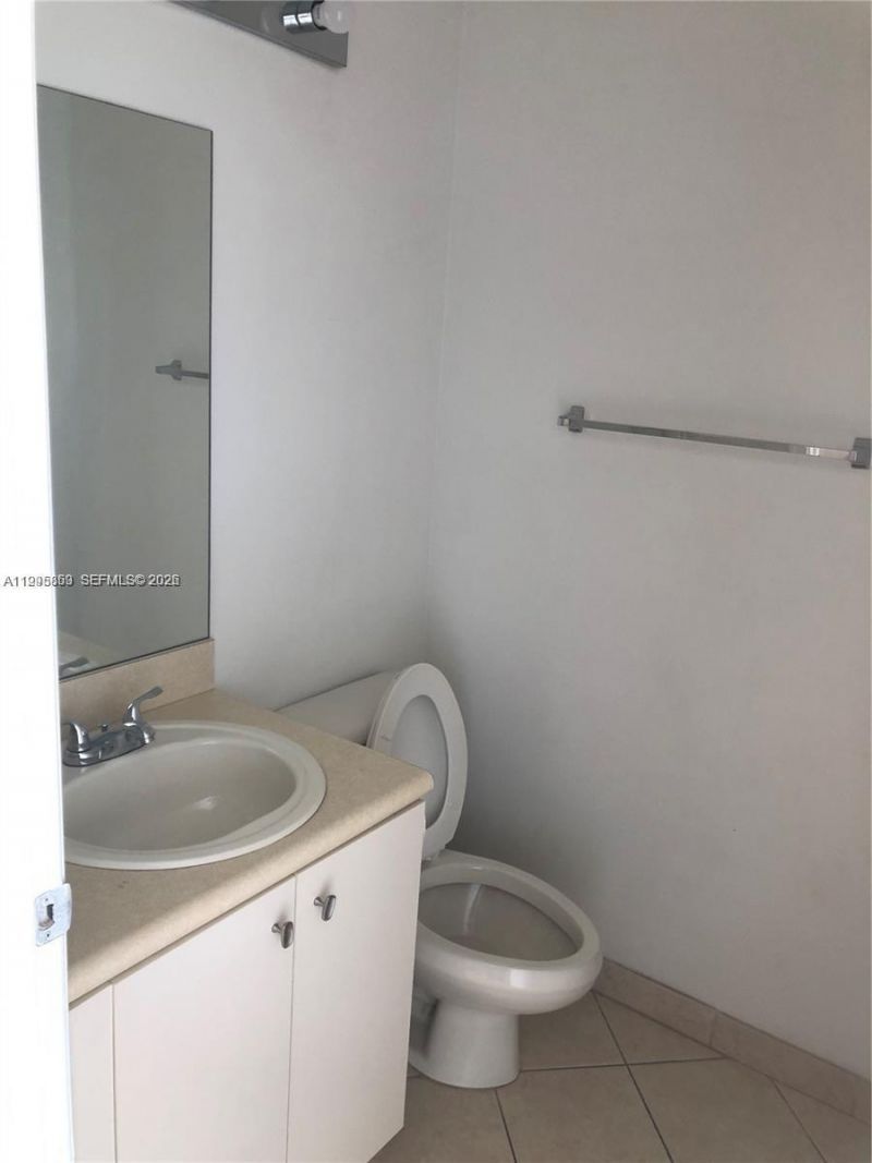 157 Hidden Ct Rd , Unit I-48, Hollywood, FL 33023 Photo